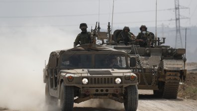 Израелската армия: Готвим се за атака по въздух, море и суша, разположихме военните