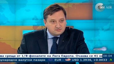 Асен Ангелов: Бизнесът започва да наема все повече работници