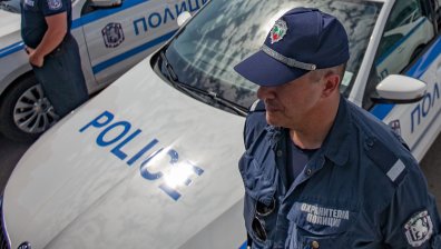 Минаване на червен светофар и неспазване на "зебра" може да ни вкара в затвора