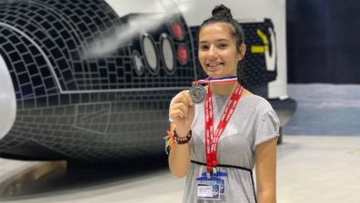 Симона Йорданова със златен медал от космическия лагер Space Camp