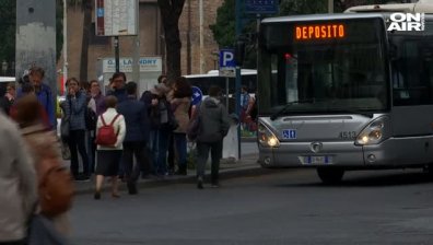 Хаос в Рим и Милано: Служители на обществения транспорт стачкуват
