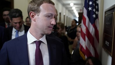 Зукърбърг: Никой не заслужава да e милиардер