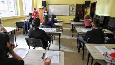 В най-желаната гимназия в София най-ниският бал е 485,750 от максимални 500 точки