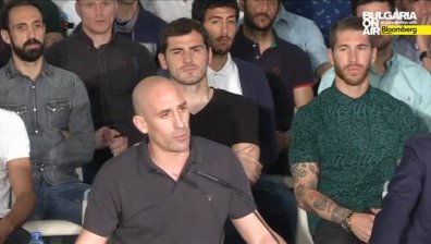 Играчите в Испания подкрепят стачката
