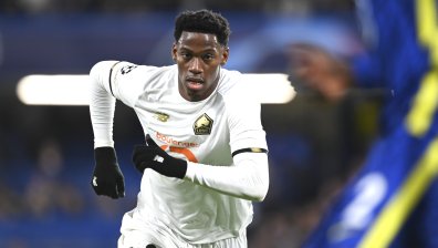 "Лил" се изкачи на трета позиция след мач срещу "Олимпик" (Марсилия)