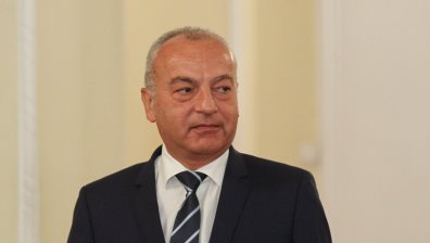 Донев към министрите: Властта е временна, последствията от глупавите решения са трайни