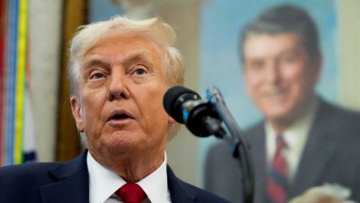 Доналд Тръмп спря финансиране от $26 млрд. за продемократичните щати