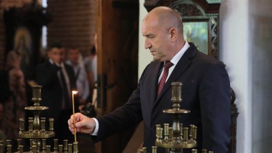 Румен Радев: Само заедно можем да утвърдим изконните български добродетели