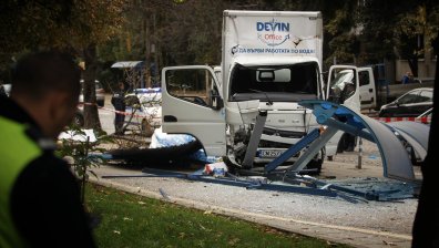 Поне една глоба за скорост и 7 наказания за дребни нарушения има шофьорът, убил 19-годишното момиче