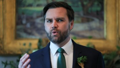 Провокация ли е визитата на Джей Ди Ванс в Гренландия