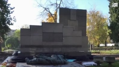 Паметникът "Братската могила" в Стара Загора няма да бъде реконструиран