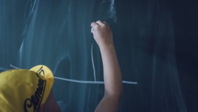 Присъствено или онлайн обучение - какво предпочитат учителите?