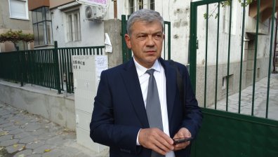 Благоевград остана без кмет, отстраниха Румен Томов