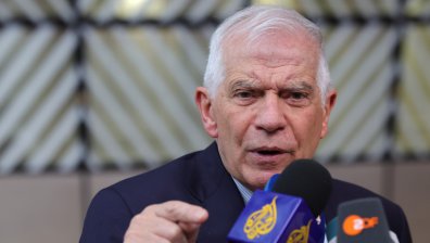 Борел поиска спешно разследване на атаката в Газа, при която загинаха работници