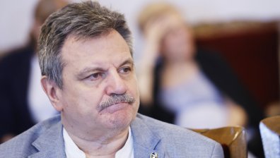 Д-р Александър Симидчиев: КПК е институционално овладяна и не е демократична