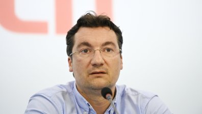Крум Зарков: Излизаме от парламента, но влизаме в обществото