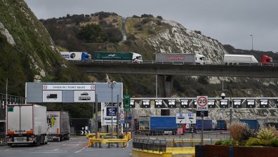 Северна Ирландия възобновява контрола на стоки от Великобритания