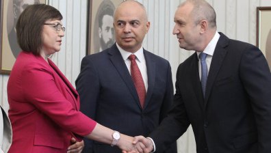 Наблюдаваме псевдоизбори без решения, избирателите са пред невъзможен избор