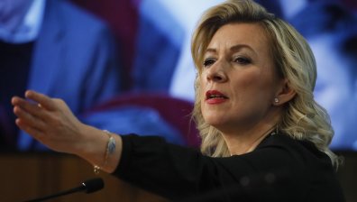 Захарова: София с опасна глупост. Неграмотни чиновници позорят българския народ