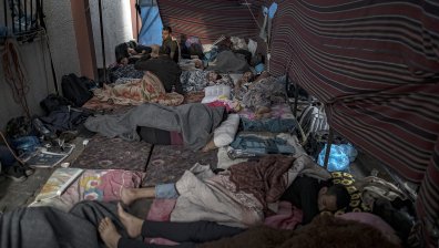 "Филм на ужасите" - СЗО описва гледката в болниците в Газа, трупове са на паркинга