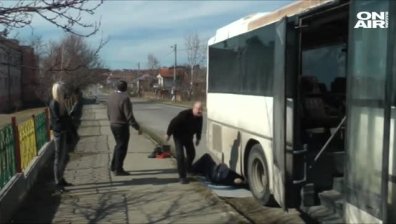 Автобус с деца се подпали на пътя Бургас - Средец