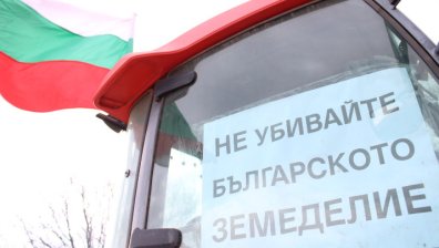 Премиерът срещу зърнопроизводителите - как и защо напрежението ескалира (ХРОНОЛОГИЯ)