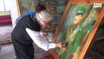 86-годишна художничка пресъздава българската история