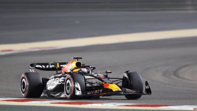 Верстапен спечели Гран При на Бахрейн, провал за "Ферари"