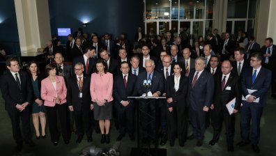 ООН настоя Русия незабавно и безусловно да се изтегли от Украйна