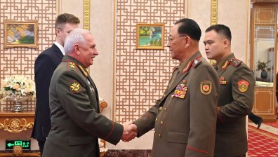КНДР и Русия обсъждат засилване на военното сътрудничество