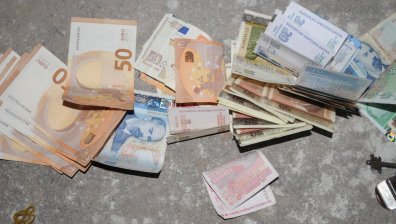 Затвор за 13 души за данъчни престъпления, ощетили държавата с няколко милиона