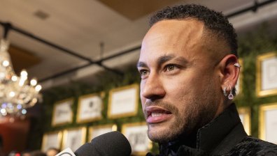 Неймар спря да вкарва голове, но не спира да прави деца