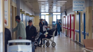 Натоварена нощ за медици и пожарникари, тийнейджъри с алкохолно натравяне са приети в "Пирогов"