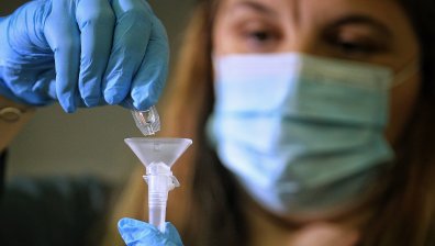 1189 са новите случаи за коронавирус за денонощието, трима са починали (ОБНОВЕНА)
