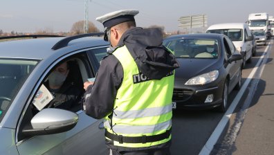 КАТ свали номерата на 11 автомобила и отне 14 шофьорски книжки при акция в София