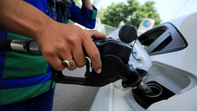 Саудитска Арабия свива драстично добива на петрол заради ОПЕК+