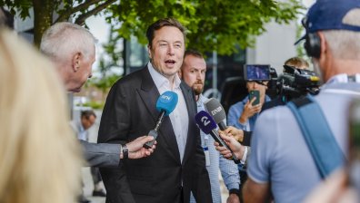 Хиляди без работа: Мъск започна съкращения на служители в Twitter