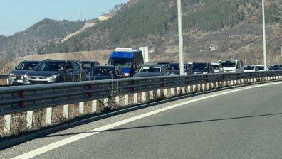 АПИ с важна информация за пътуващите по АМ "Струма"