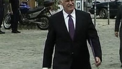 Папандреу подава оставка