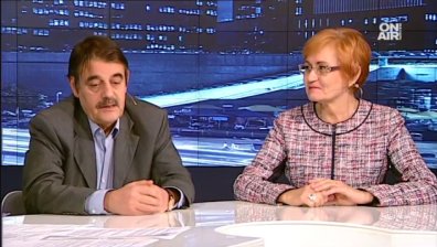 Нови бойни самолети, коалиционни трусове и предизборни сметки
