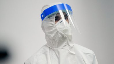Напълно ваксинирани са с Омикрон в Румъния, пристигнали си от чужбина