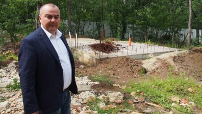 Абровски посети "Баба Алино": Никой няма право да огражда гора без разрешение