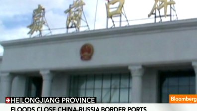 45 рибари се издирват след като тайфунът Утор връхлетя Филипините
