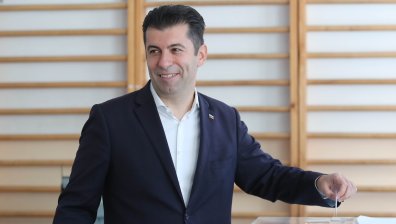 Петков: Няма насрочена лидерска среща с ГЕРБ-СДС след изборите, не изпитвам страх