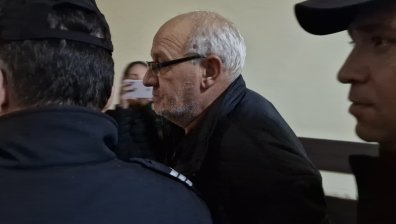 Блъсналият фатално детето в Бузовград не разбрал какво се е случило?