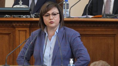 Министър Нинова погна колекторските фирми, край на тормоза на длъжниците