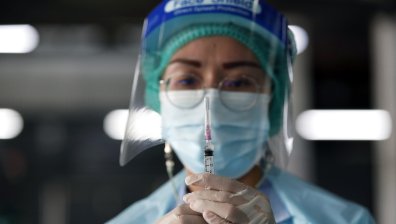 Китай одобри ваксината на Sinovac за спешна употреба при деца от 3 до 17 г.