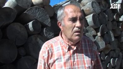 Пожар изпепели 2 къщи във Велинградско: За един миг целият ни живот изгоря