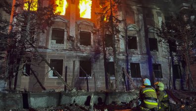 Украинското разузнаване: Русия напуска Крим, но внушава, че всичко върви по план