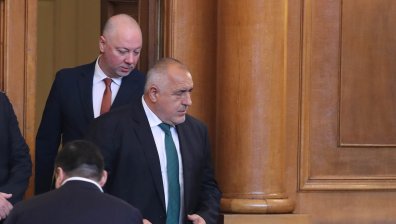 Росен Желязков е председателят на 49-ото НС, подкрепиха го и депутатите на ИТН